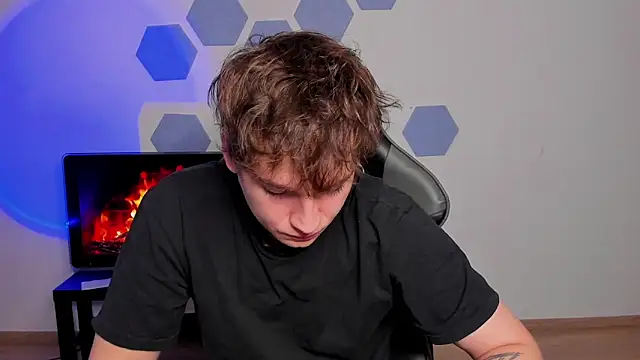 Snapshot of Chris_Tyson chatting on 11/13/25, 10:25 Chris Tyson online show from 11/13/25, 10:25