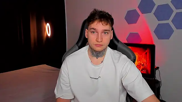 Snapshot of Chris_Tyson chatting on 11/27/25, 06:15 Chris Tyson online show from 11/27/25, 06:15