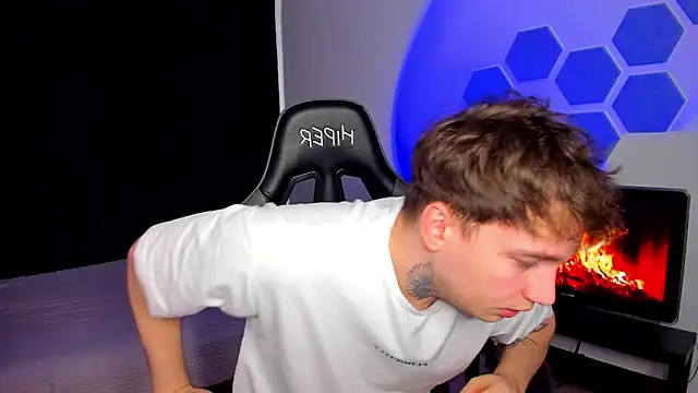 Chris Tyson online show from 01/08/26, 07:43