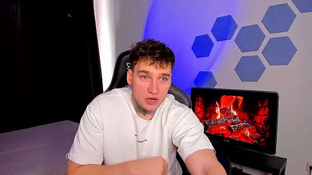 Chris Tyson online show from 02/09/26, 08:18