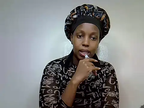 Snapshot of sexxy_kay chatting on 12/17/24, 07:37 sexxy kay online show from 12/17/24, 07:37