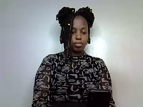 Snapshot of sexxy_kay chatting on 12/18/24, 12:21 sexxy kay online show from 12/18/24, 12:21