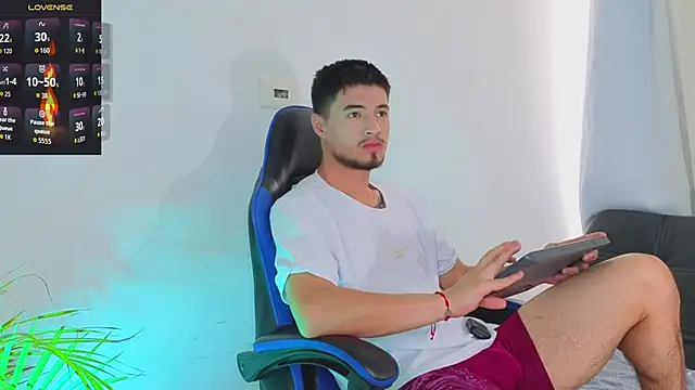 EdwardRoss  online show from 02/10/26, 08:13