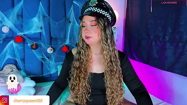 Cherryyquen online show from 10/12/25, 08:19