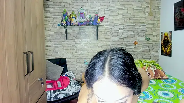 kaiagerbes3 online show from 02/14/26, 06:48