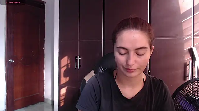 Snapshot of Kate_lorens9 chatting on 01/08/25, 09:12 Kate lorens9 online show from 01/08/25, 09:12