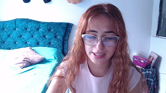 Snapshot of Kate_lorens9 chatting on 05/25/26, 02:45 Kate lorens9 online show from 05/25/26, 02:45