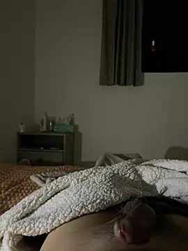 Snapshot of A6229 chatting on 12/25/24, 09:33 A6229 online show from 12/25/24, 09:33