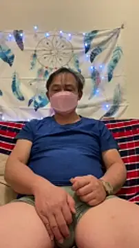 Snapshot of A6229 chatting on 01/13/25, 12:35 A6229 online show from 01/13/25, 12:35