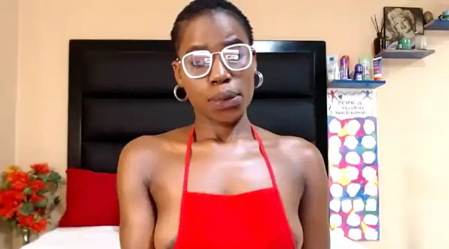 LongPussyLipsxx online show from 02/14/25, 03:00