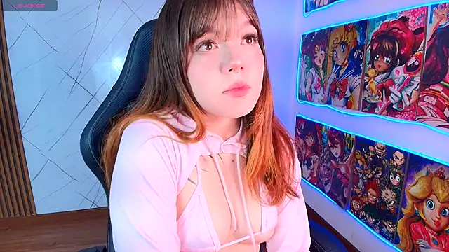 Fluffy Bubble21 online show from 07/25/26, 03:48