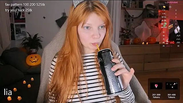 lil lia online show from 10/23/25, 09:57