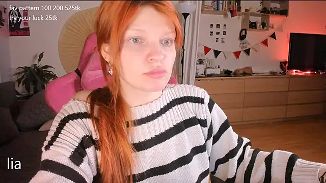 lil lia online show from 12/15/25, 10:58