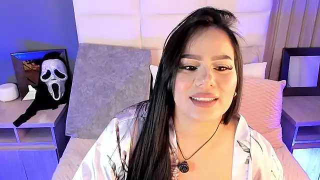 Snapshot of Miah_gomez_ chatting on 11/01/25, 12:51 Miah gomez online show from 11/01/25, 12:51