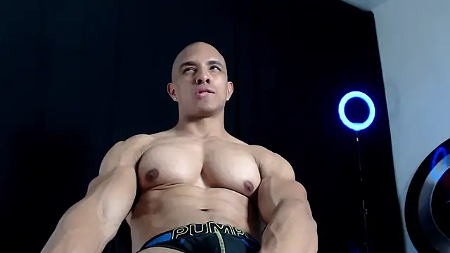 Antonywebb94 online show from 03/13/25, 07:06