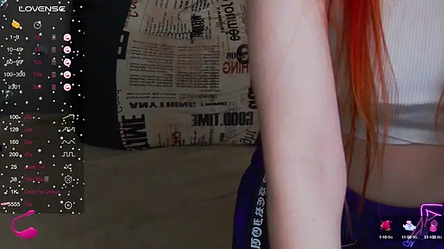 EmilyKents online show from 12/31/24, 04:27