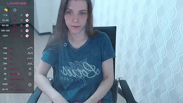 LisaHeart online show from 03/20/25, 11:12