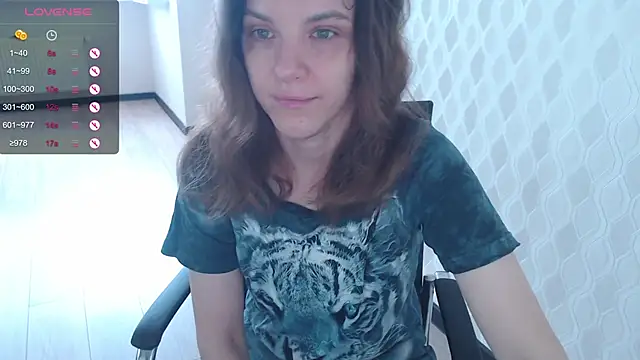 LisaHeart online show from 10/20/25, 07:42