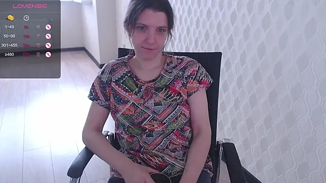 LisaHeart online show from 11/23/25, 08:25