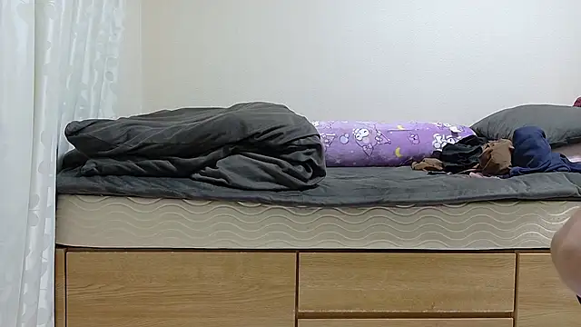 Snapshot of mini_69 chatting on 10/27/25, 09:46 mini 69 online show from 10/27/25, 09:46