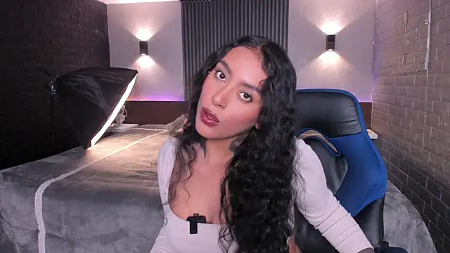 Snapshot of magic_marg chatting on 02/02/26, 09:13 magic marg online show from 02/02/26, 09:13