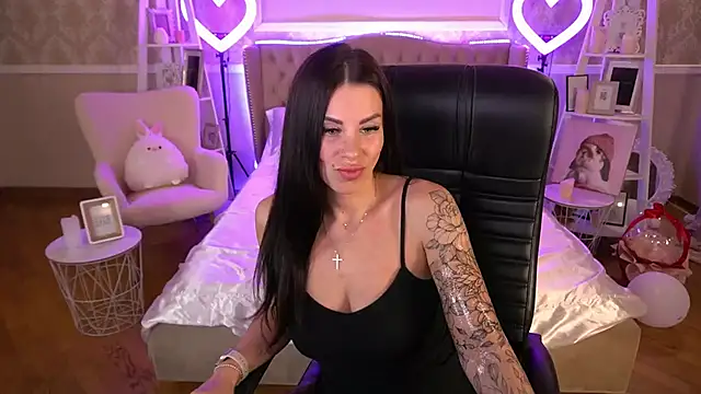 IsabellaFoxyy online show from 03/07/25, 04:44