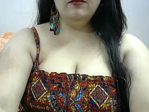 Snapshot of Shruti_139 chatting on 09/23/25, 06:33 Shruti 139 online show from 09/23/25, 06:33