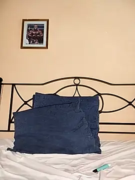 SofiaMori online show from 11/11/25, 01:00