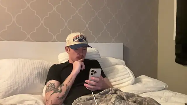 younghungginger online show from 04/21/26, 02:37