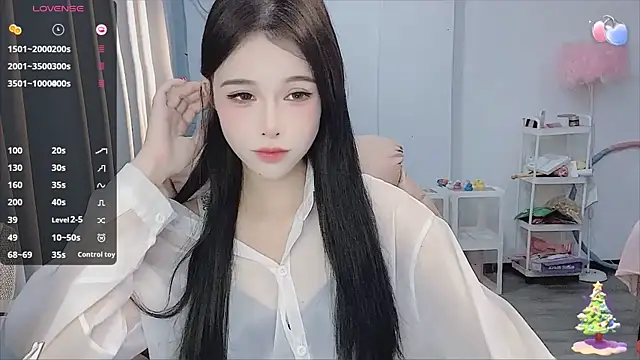 Snapshot of 7-Love chatting on 01/03/25, 11:57 7-Love online show from 01/03/25, 11:57