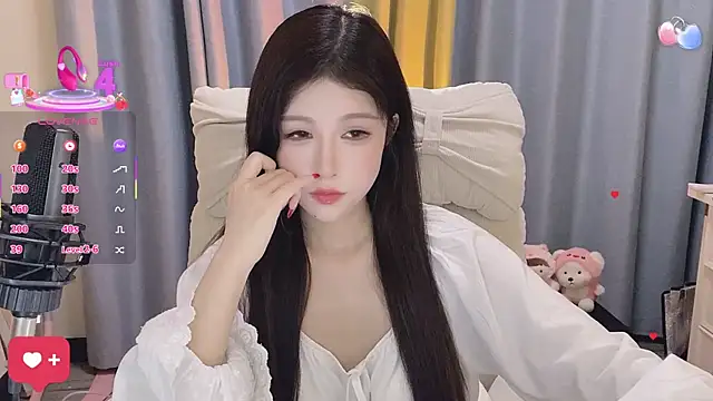 7-Love online show from 04/24/26, 01:13