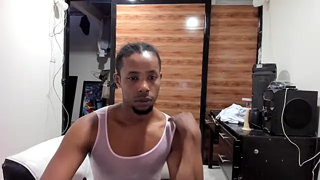 Snapshot of AlejoKhalifa_ chatting on 01/30/25, 11:24 AlejoKhalifa online show from 01/30/25, 11:24