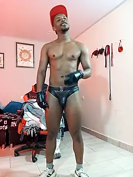 Snapshot of AlejoKhalifa_ chatting on 10/16/25, 10:49 AlejoKhalifa online show from 10/16/25, 10:49