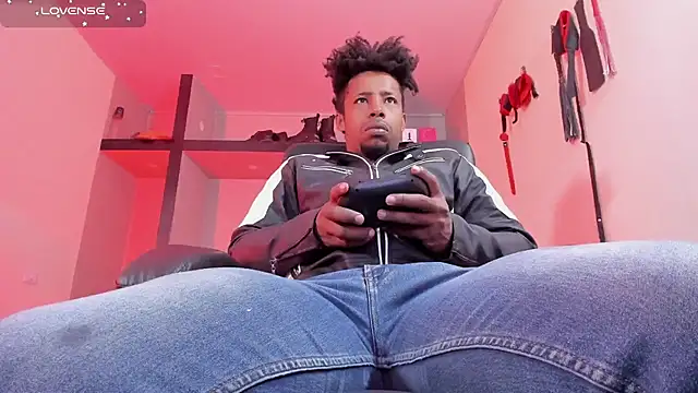 AlejoKhalifa  online show from 04/04/26, 11:18