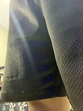 AlejoKhalifa  online show from 04/21/26, 10:54