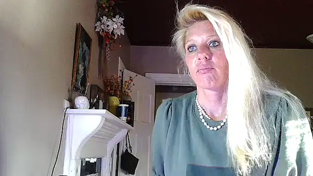 Glamazonx online show from 09/23/25, 01:58