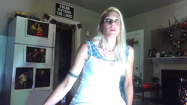 Glamazonx online show from 11/10/25, 01:26