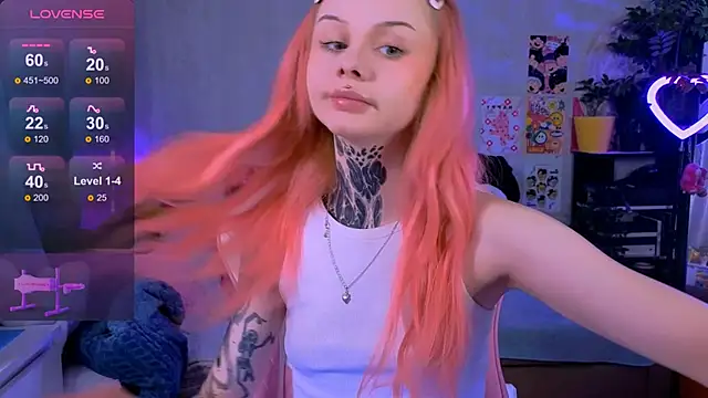 Britney Lynch online show from 09/27/25, 08:03