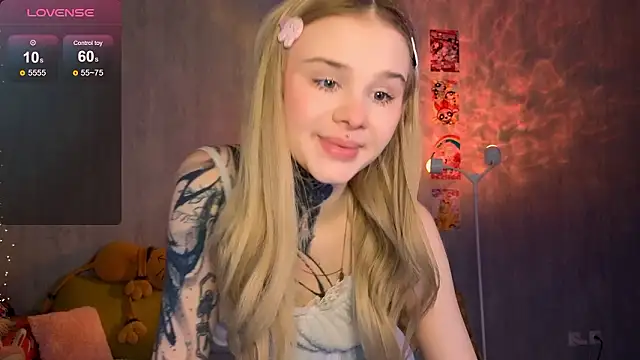 Britney Lynch online show from 02/07/26, 07:06