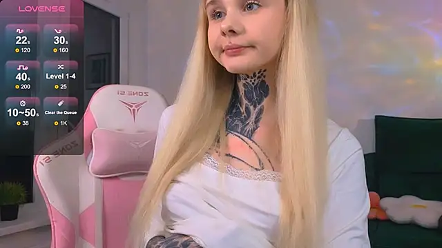 Britney Lynch online show from 03/19/26, 07:07