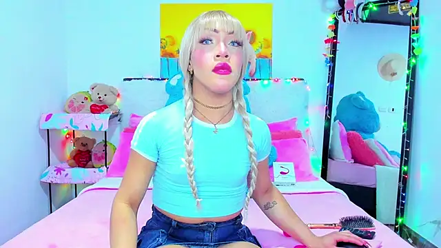 Candy Candy   online show from 09/27/25, 12:15