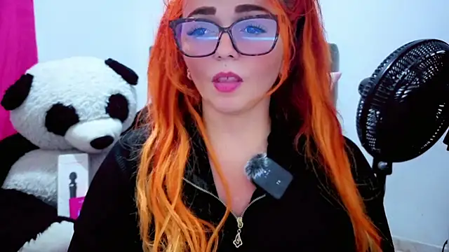 Snapshot of Alexatexa2929 chatting on 10/24/25, 09:00 Alexatexa2929 online show from 10/24/25, 09:00