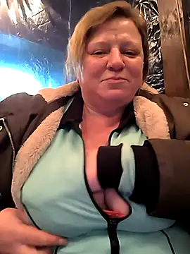 jusichka online show from 11/28/25, 07:27