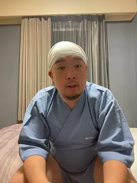 Snapshot of FUJIGON07 chatting on 06/11/26, 02:04 FUJIGON07 online show from 06/11/26, 02:04