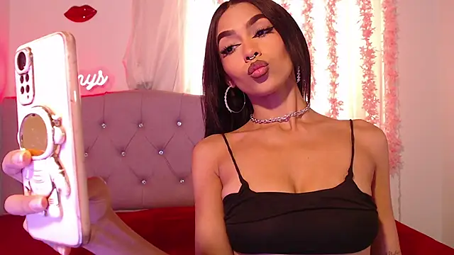 Alleanys Cristal online show from 09/08/25, 02:49