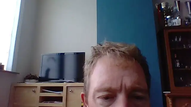 bertolini online show from 10/27/25, 08:07