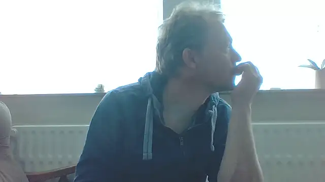 bertolini online show from 04/19/26, 01:32