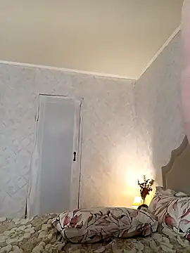 Snapshot of ___Midnight___ chatting on 12/23/24, 01:29 Midnight online show from 12/23/24, 01:29