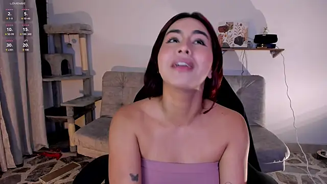 Zarah Blare online show from 03/18/25, 01:32