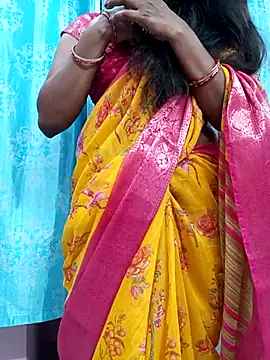 Snapshot of indian-adhaya chatting on 10/18/25, 01:12 indian-adhaya online show from 10/18/25, 01:12